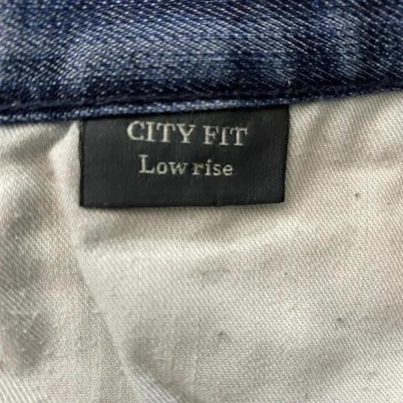 Z Zegna men city fit low rise blue jeans
Preppy luxury casual western size 38 - Picture 4 of 12